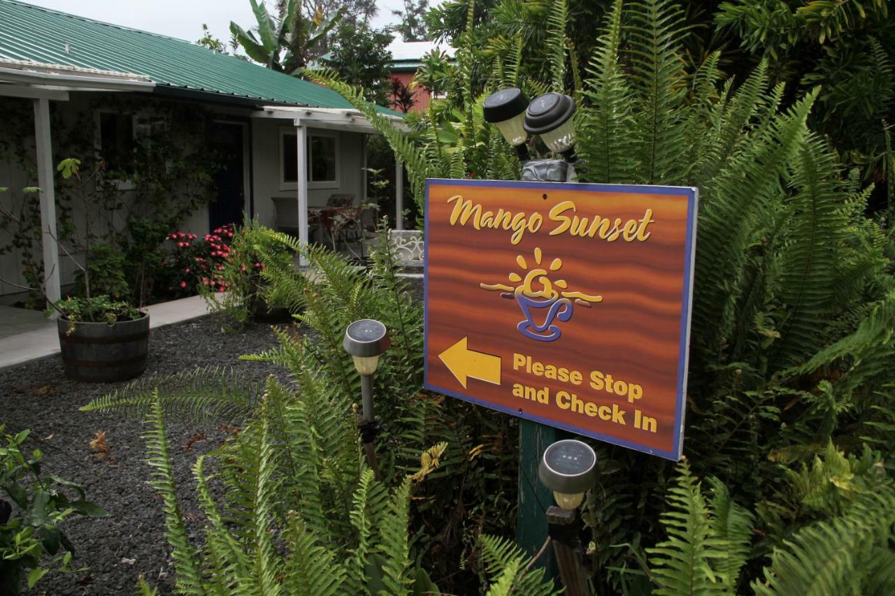 Mango Sunset Bnb Inn At Lyman Organic Kona Coffee Farms Kalaoa Exterior photo